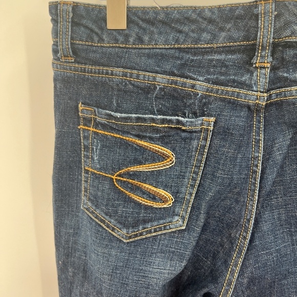 Woman's Seven Straight Blue Jeans Size 8 - Picture 11 of 12